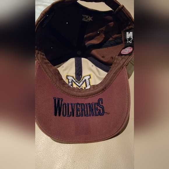 Michigan Wolverine Vintage Starter Baseball Cap - Picture 2 of 6